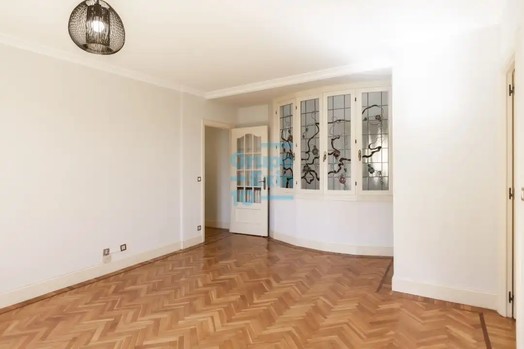 Habitación de Piso de alquiler en Donostia - San Sebastián  con Balcón