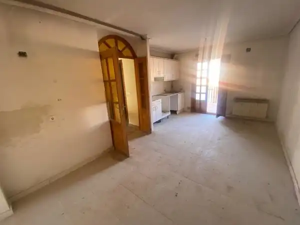 Houses for sale in Alcalde Baldomero Redondo, Mucientes