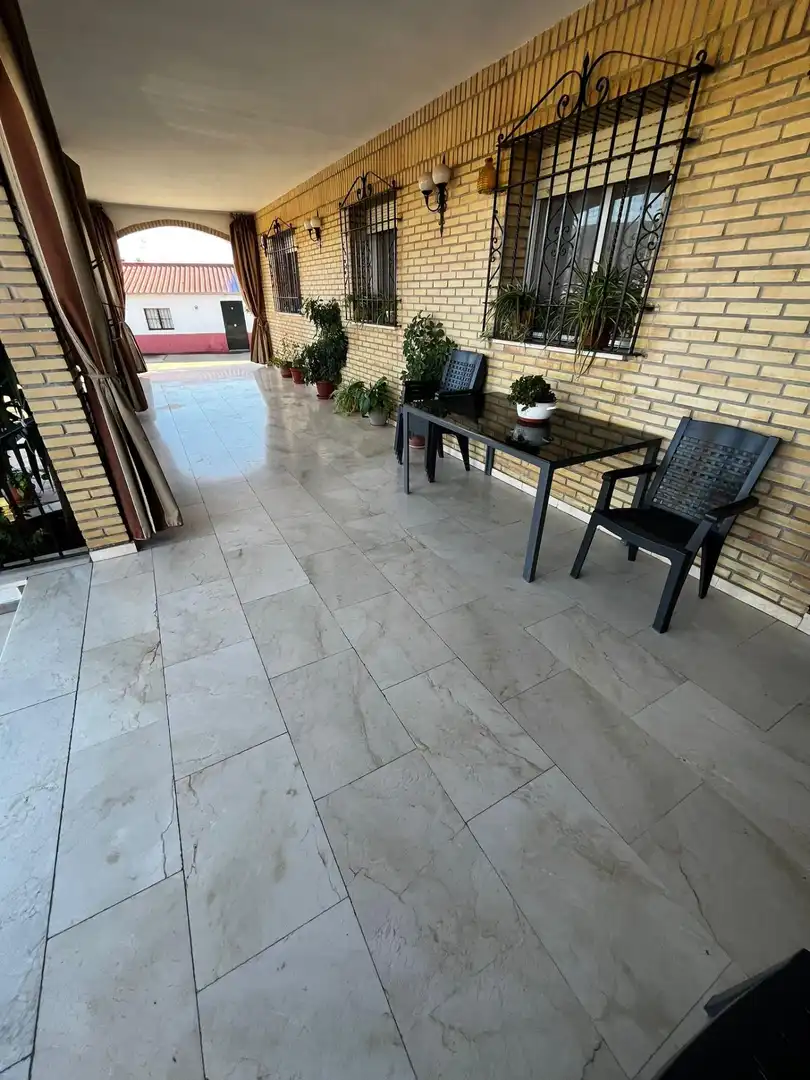 Villa con piscina in vendita a Periurbano Oeste - Sierra