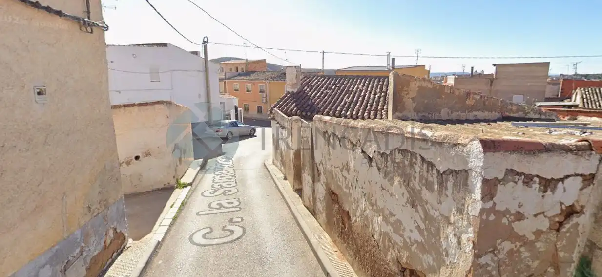 Haus zum Verkauf in CL SAMARITANA LA   HELLIN (ALBACETE)