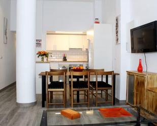 Dining room of Planta baja to rent in  Sevilla Capital  with Air Conditioner and Furnished