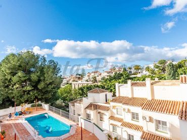 Apartamento con balcón en venta en Nueva Nerja