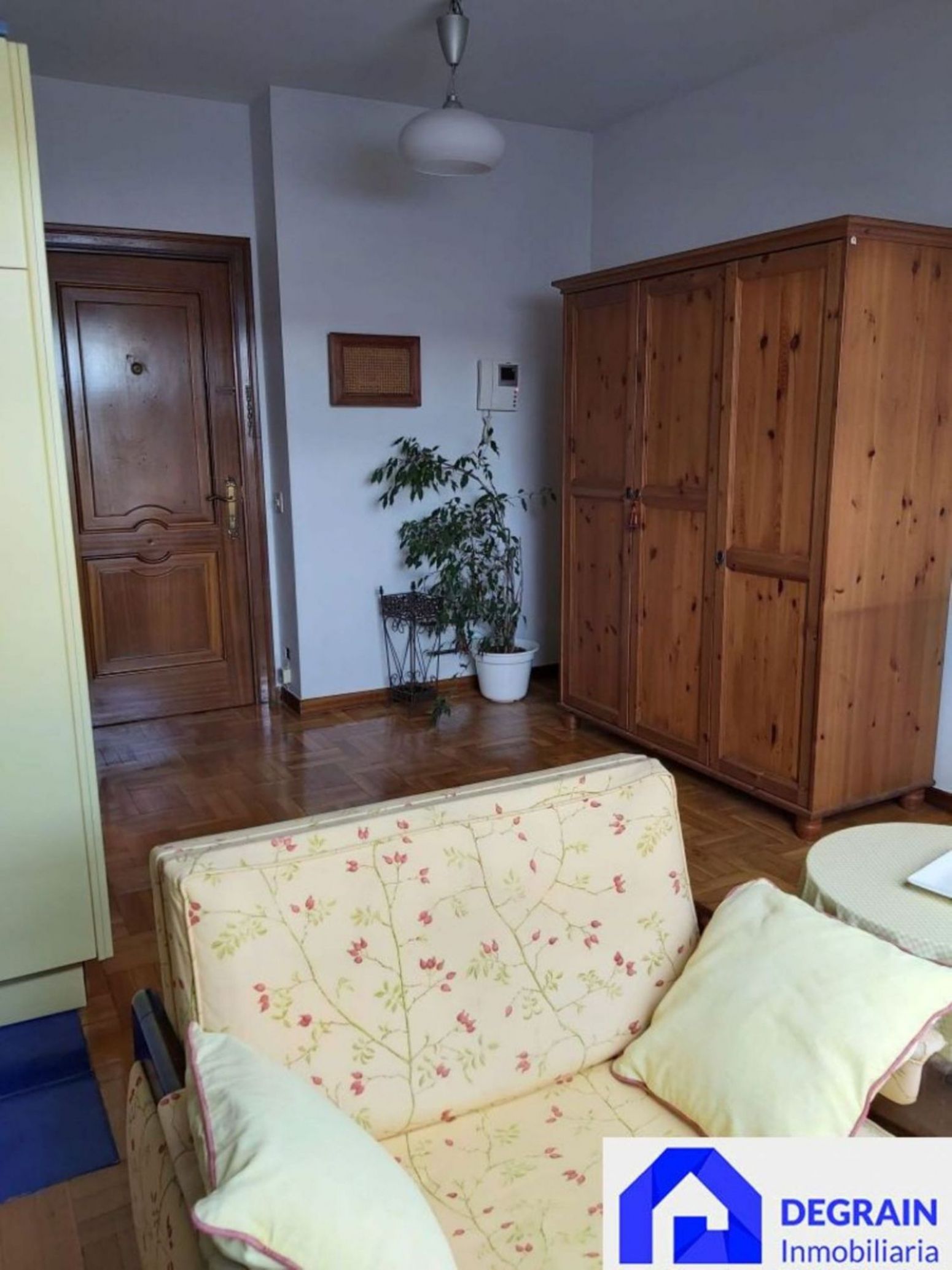 Living room of Flat to rent in Oviedo   with Heating and Furnished
