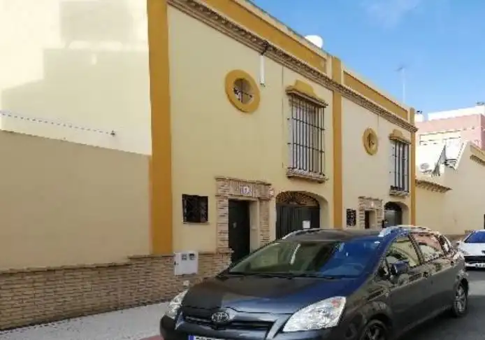 Pis en venda a DULCE MARIA LOINAZ, Nueva Alcalá