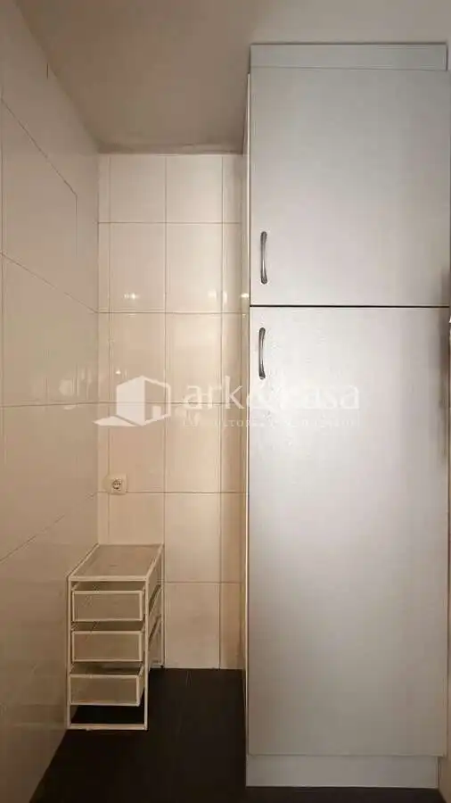 Badezimmer von Wohnung zur Miete in Valencia mit Klimaanlage, Abstellraum und Möbliert