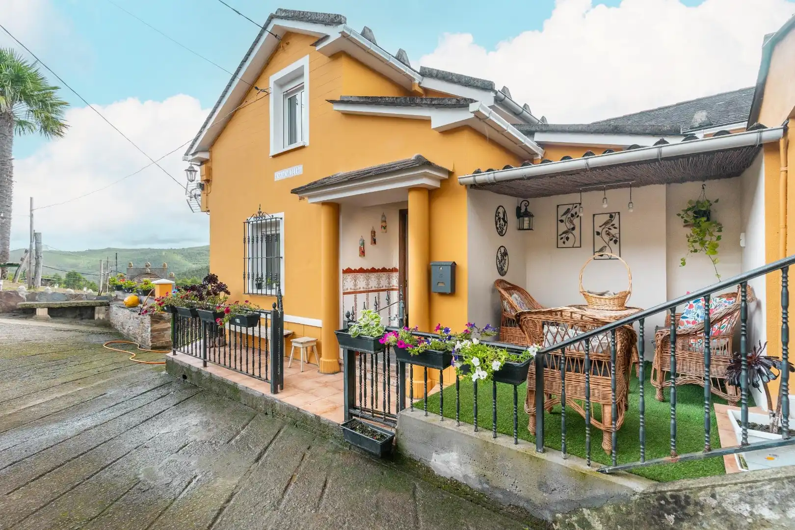 Exterior view of Houses for sale in Castropol, Asturias