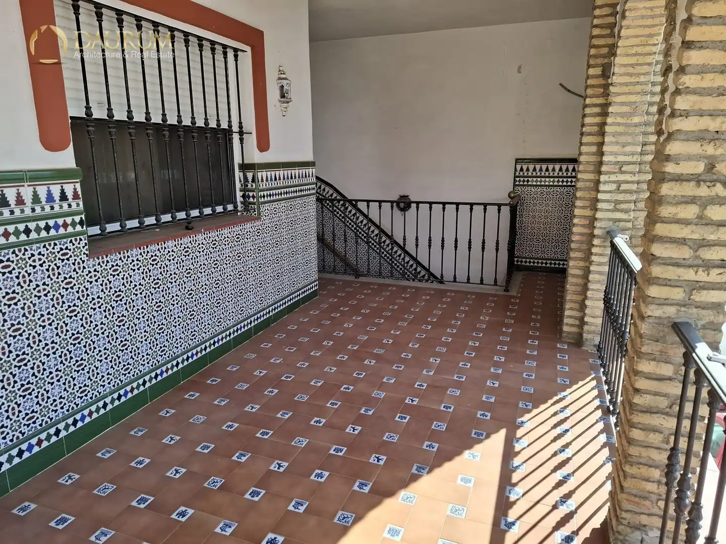 Casa o xalet en venda en Tomares amb Aire condicionat, Calefacció i Terrassa