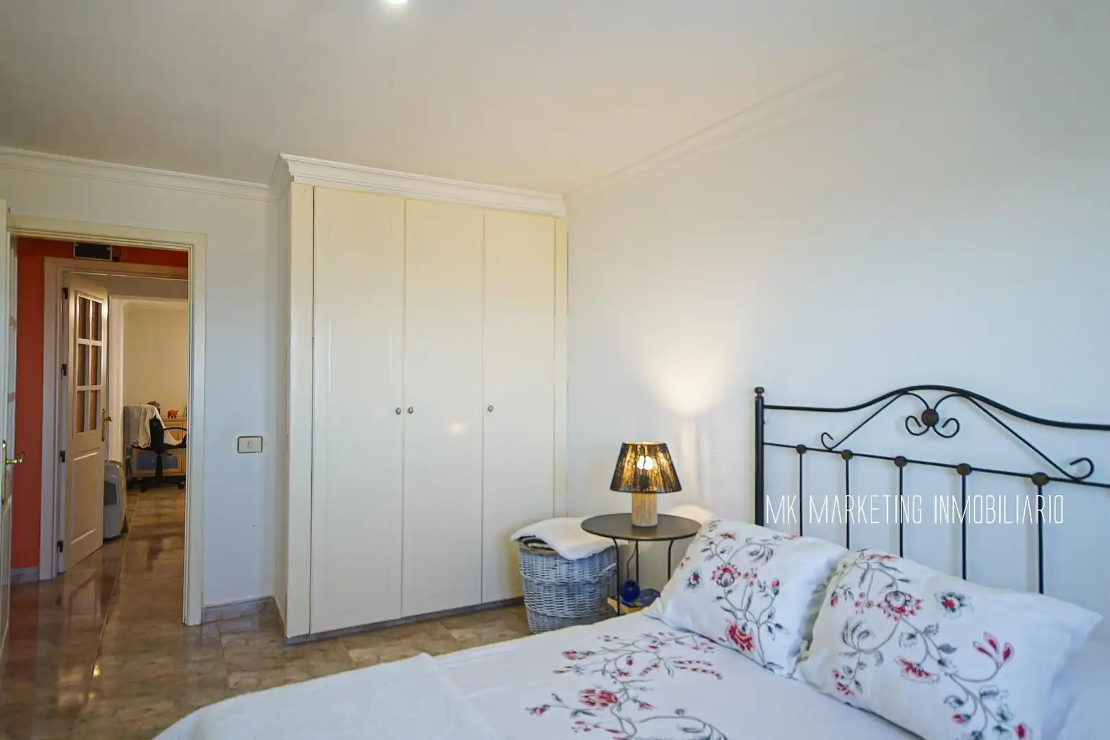 Dormitori de Casa o xalet en venda en Telde amb Jardí privat, Terrassa i Traster