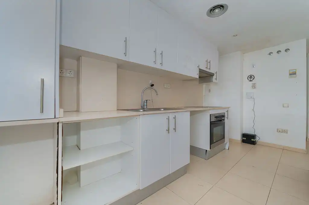 Cocina de Piso en venta en Sant Josep de sa Talaia con Piscina