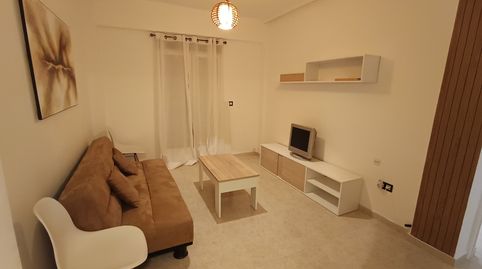 Foto 5 von Wohnung zur Miete in Calle Fiscal Miguel Gutiérrez Carbonell, Pla de Bon Repós, Alicante / Alacant