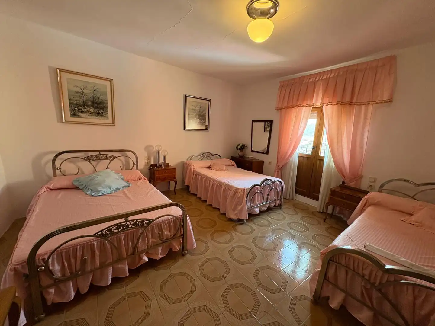 Habitación de Finca rústica en venta en Fombellida con Calefacción, Terraza y Trastero