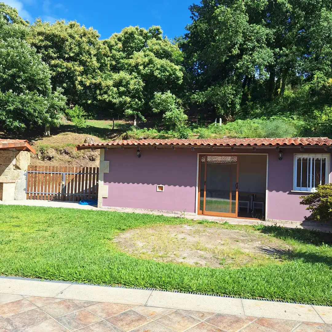 Exterior view of Houses for rent in Portas  with Heating, Private garden and Furnished
