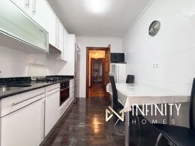 Cocina de Piso de alquiler en Barakaldo  con Calefacción