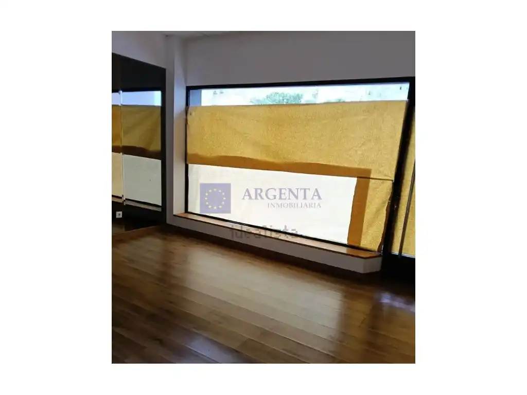 Local comercial en venda a Centro