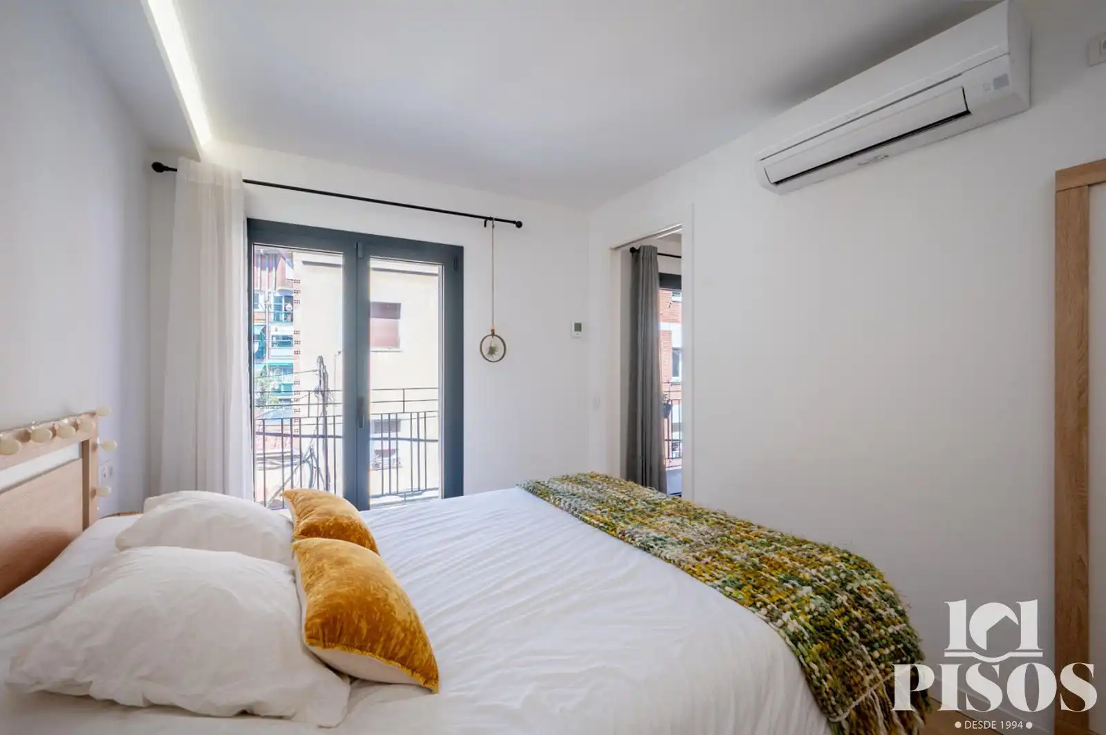 Habitación de Piso en venta en Barcelona con Aire acondicionado, Calefacción y Terraza
