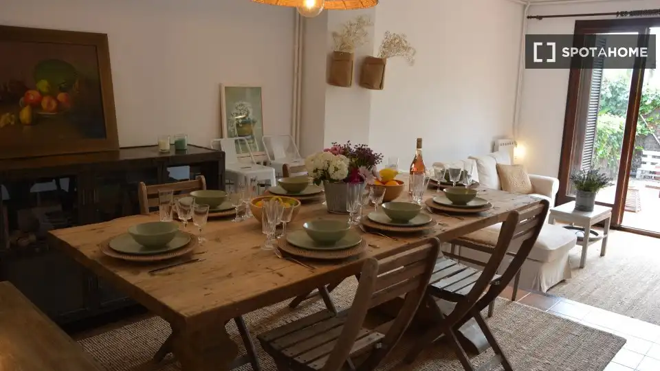 Room in Can Girona - Terramar - Vinyet