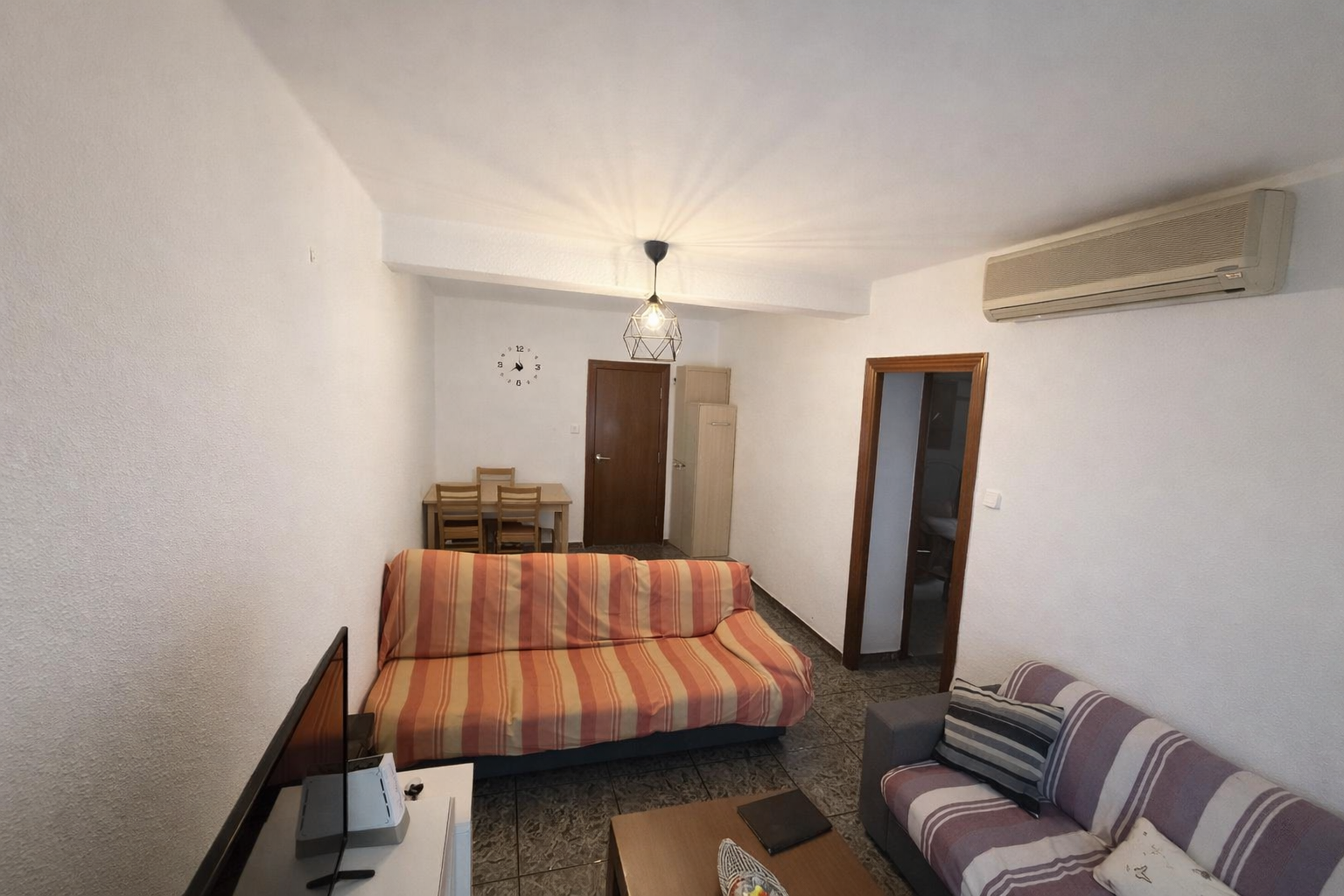 Living room of Attic for sale in Cornellà de Llobregat  with Balcony