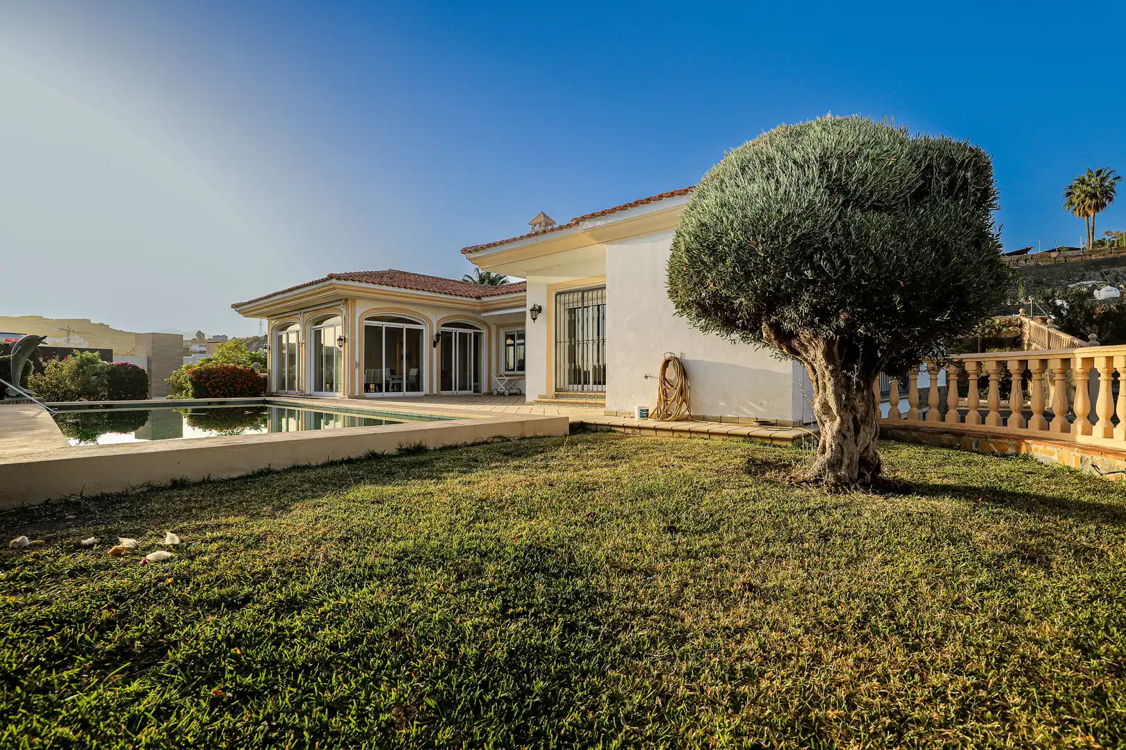 Vista exterior de Casa o chalet de alquiler en Benahavís con Aire acondicionado, Calefacción y Terraza