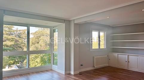 Photo 3 of Duplex to rent in Colina, Madrid