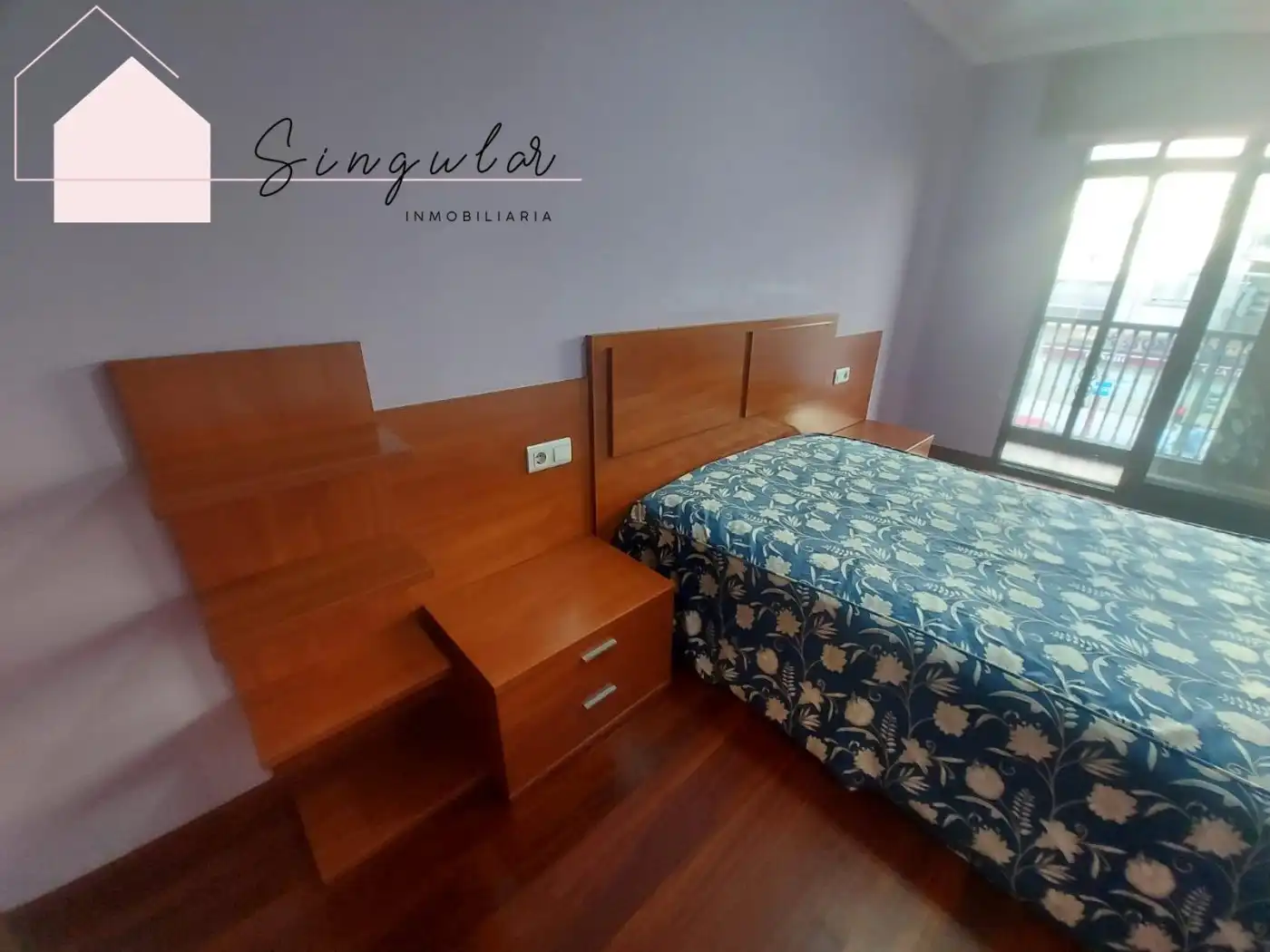 Schlafzimmer von Wohnung zur Miete in Vigo  mit Heizung, Parkett und Terrasse