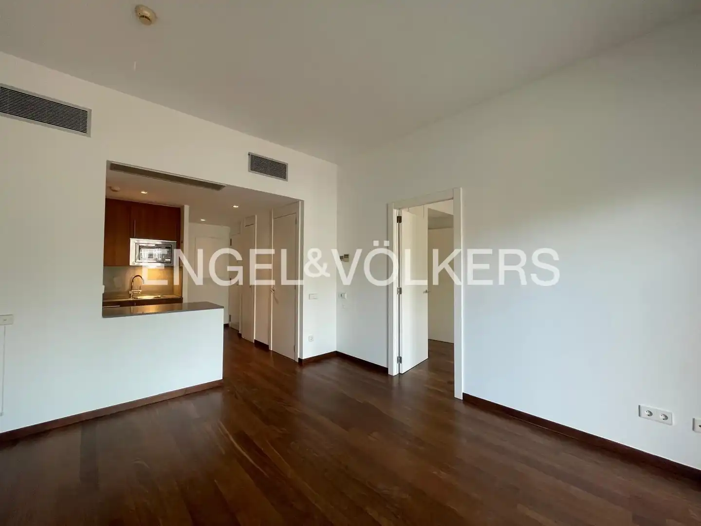 Flat with terrace to rent in Eixample, imagen 5