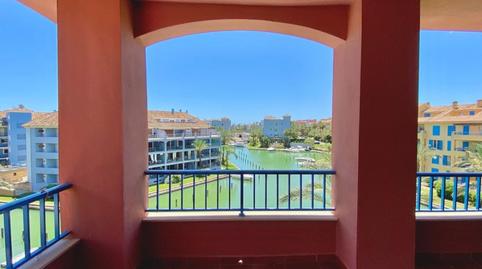 Photo 5 of Flat to rent in Avenida de la Marina, 5, Puerto de Sotogrande - La Marina, Cádiz