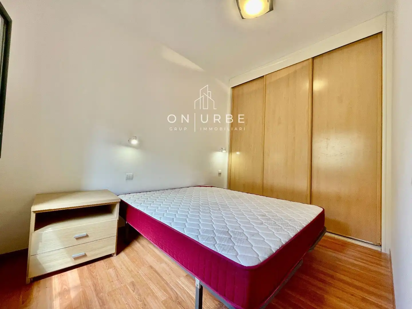 Habitación de Piso en venta en Barcelona con Aire acondicionado, Calefacción y Parquet