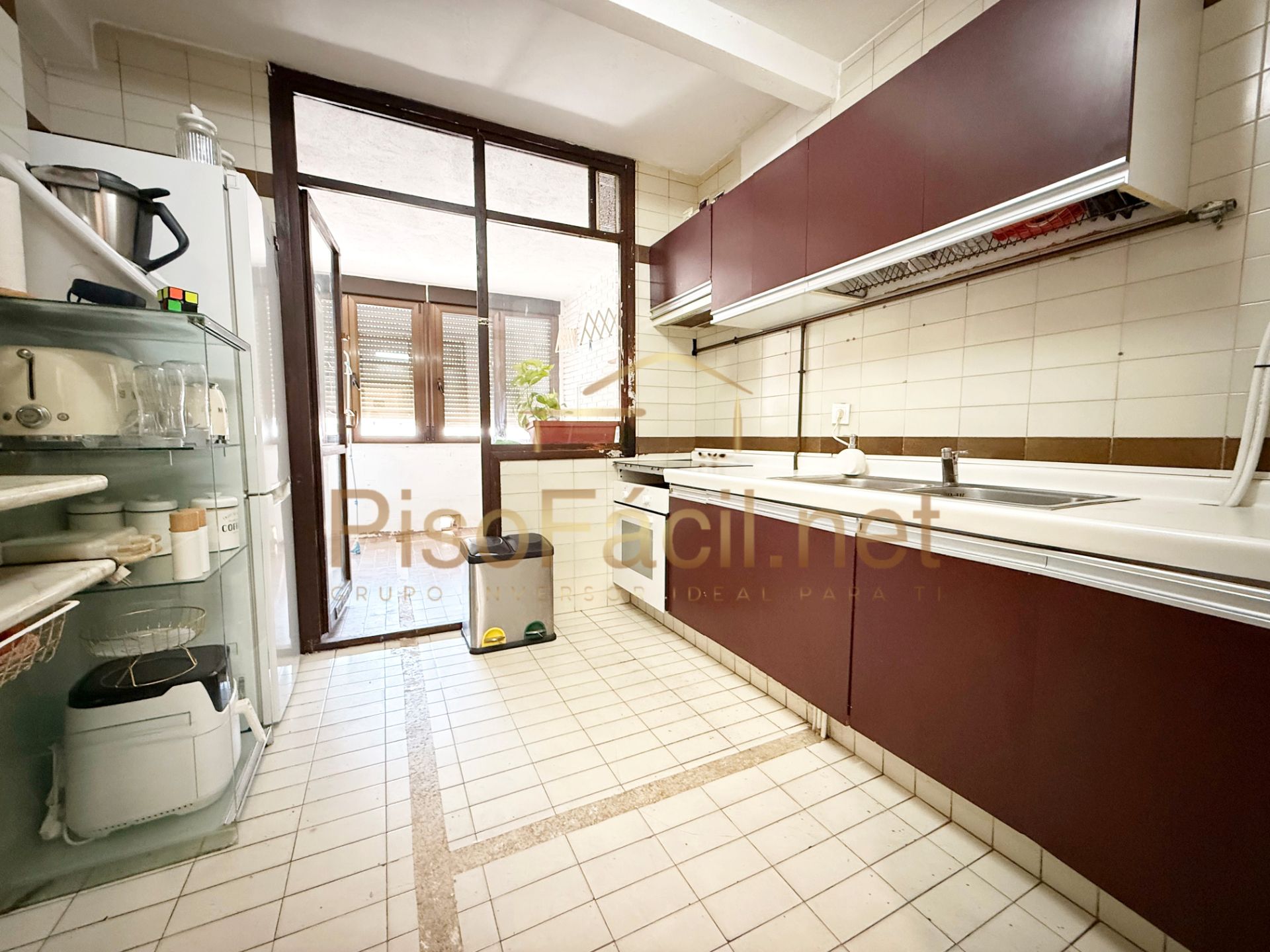 Kitchen of Flat for sale in Fuenlabrada  with Air Conditioner, Heating and Parquet flooring