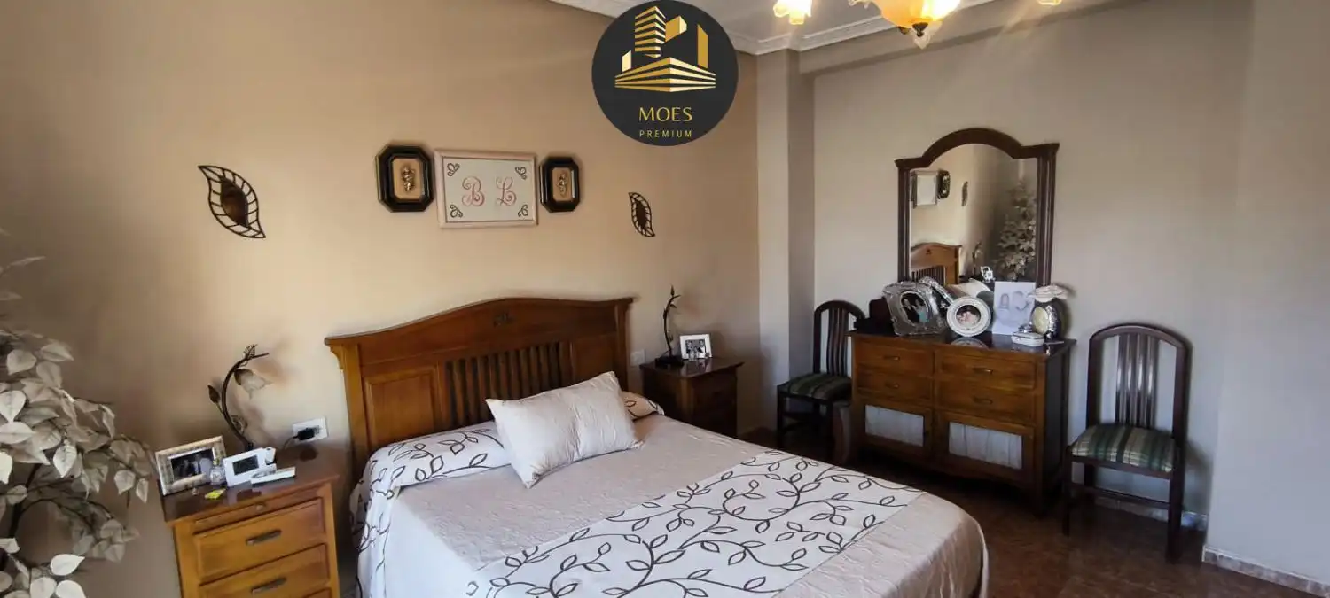 Bedroom of Flat for sale in Úbeda  with Air Conditioner, Heating and Terrace