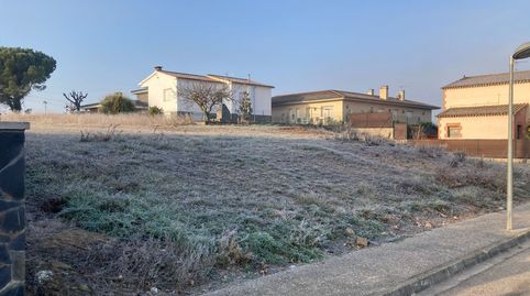 Solar urbano de 407m2 en el pueblo de Sils