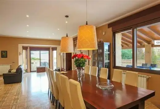 Villa con giardino in vendita a Centro, imagen 5