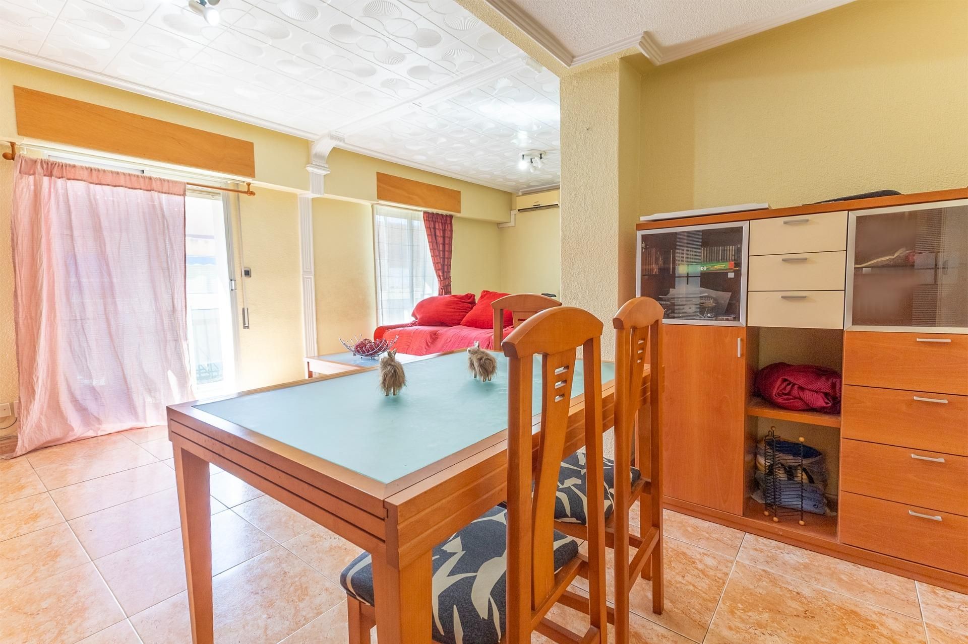 Flat for sale in Calle FCO VERDU, Altozano - Conde Lumiares