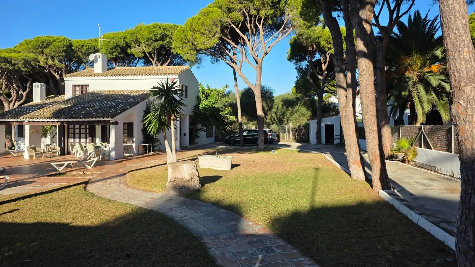 Jardí de Casa o xalet en venda en Chiclana de la Frontera amb Jardí privat i Piscina comunitària