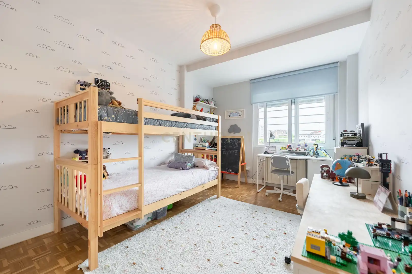Dormitori de Apartament en venda en Madrid amb Aire condicionat, Traster i Forn