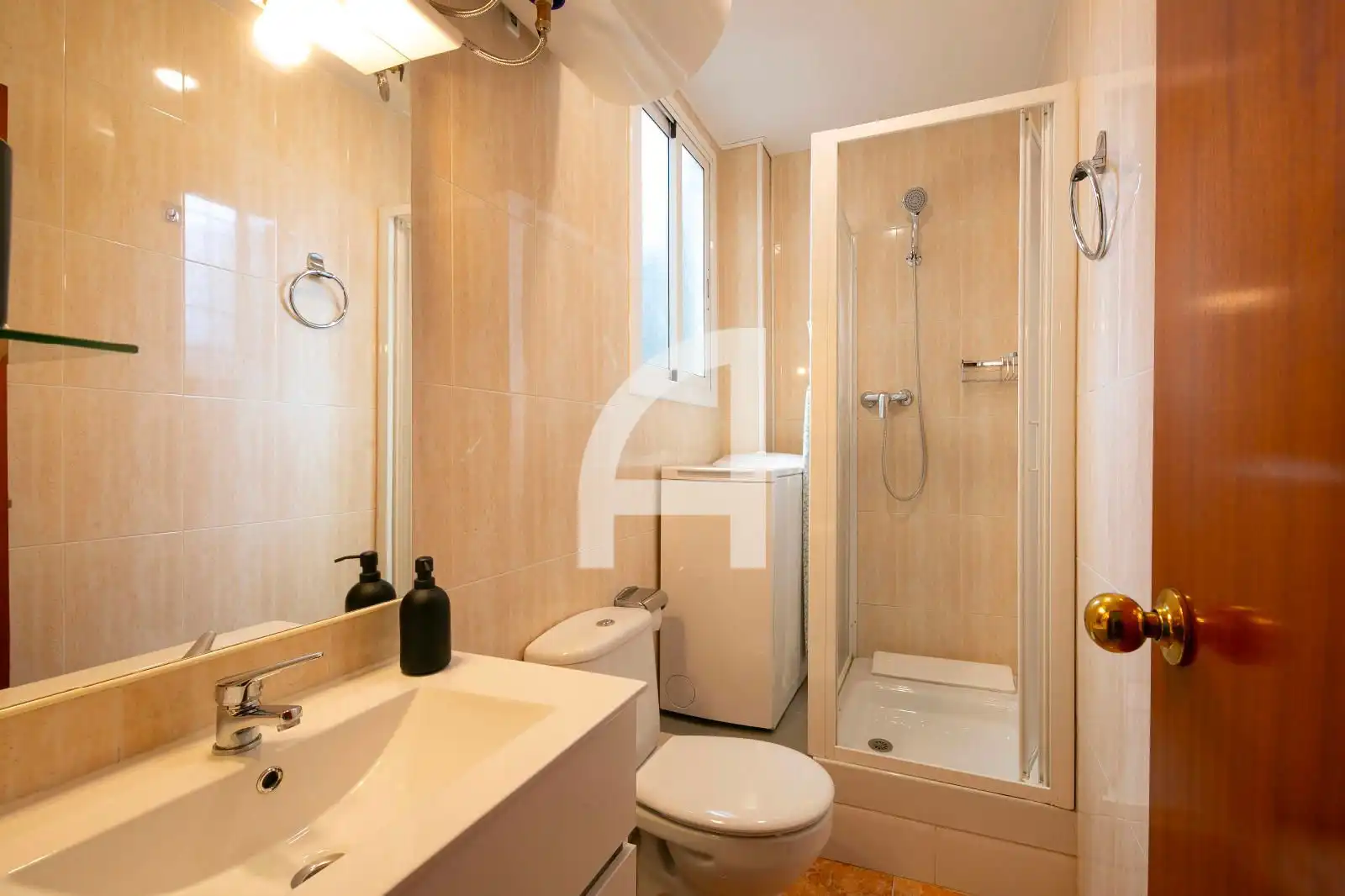 Flat with terrace to rent in Carrer de Santalo, imagen 14