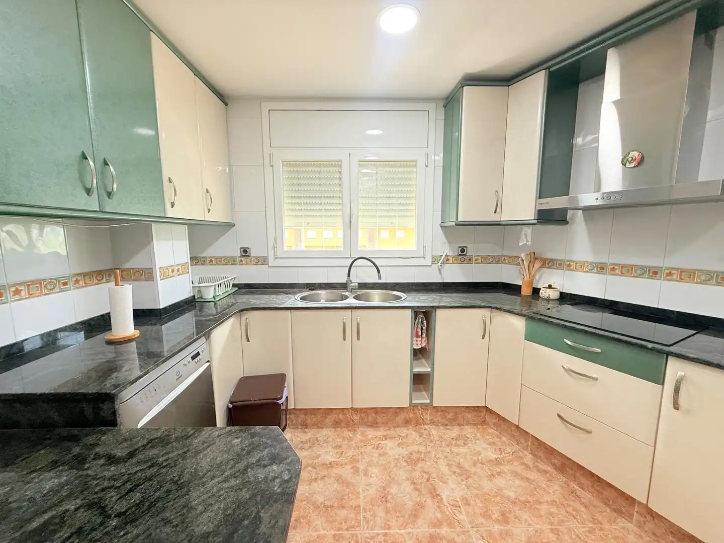 Cocina de Casa o chalet en venta en Sant Jaume d'Enveja con Aire acondicionado, Calefacción y Terraza