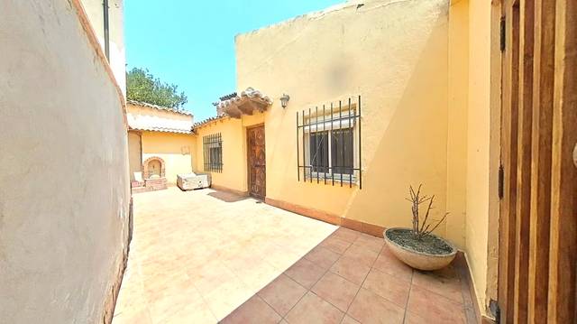 Casa-chalet en Venta en Calle Mayor en Castromocho