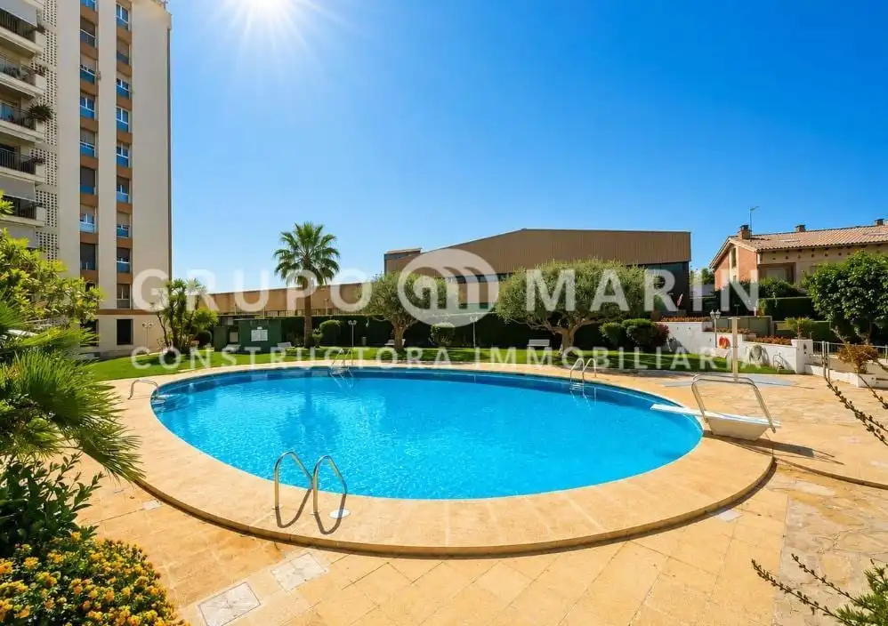 Schwimmbecken von Wohnung zum Verkauf in Vilassar de Mar