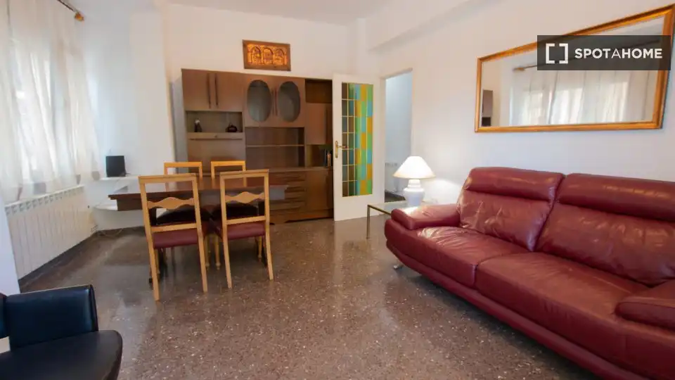 Piso con terraza en alquiler en Centre - Estació, imagen 6