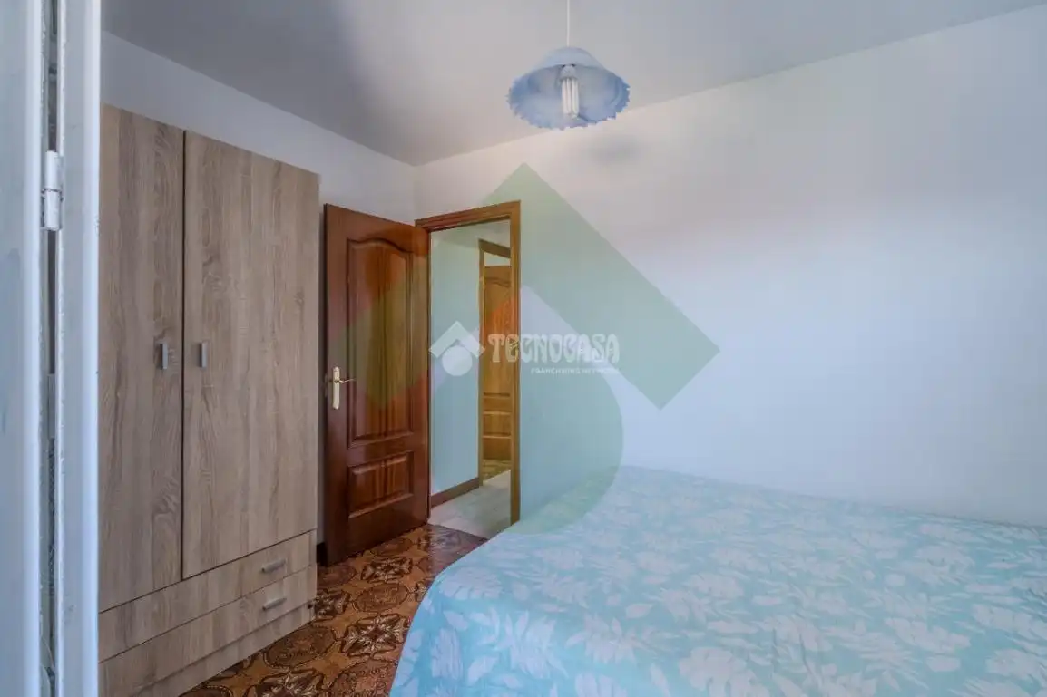 Bedroom of Flat for sale in Madrid  with Air Conditioner, Heating and Terrace