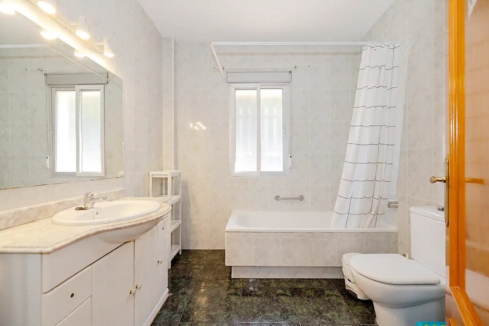 Baño de Finca rústica en venta en Colmenar con Aire acondicionado, Calefacción y Jardín privado