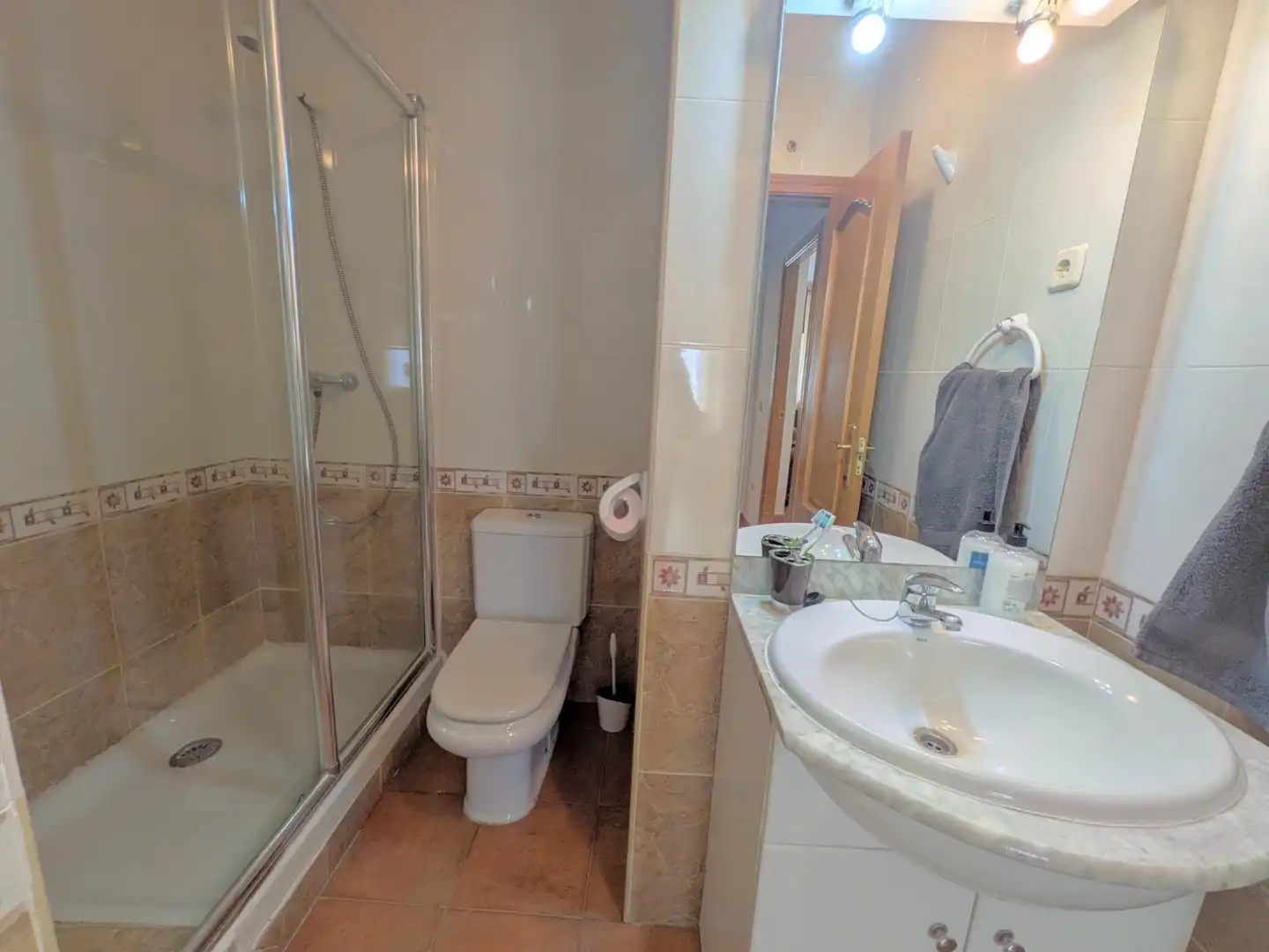 Bathroom of Detached homes for sale in Corpa, Madrid