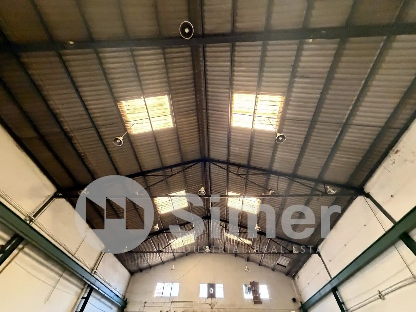 Nau industrial en venda en Barberà del Vallès