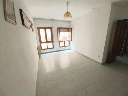 Bedroom of Flat for sale in Baza  with Heating