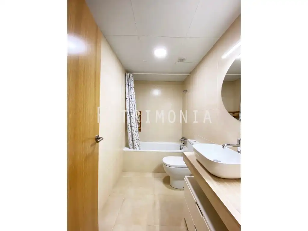 Baño de Piso en venta en Barcelona