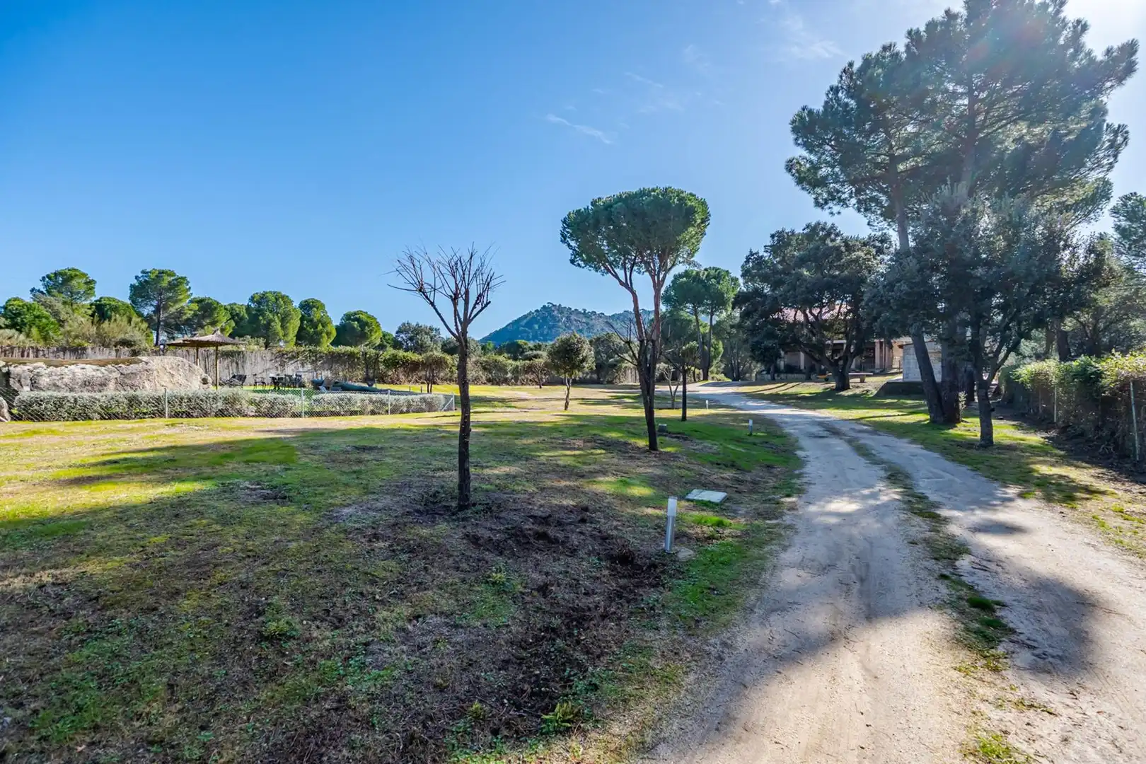 Finca rústica en venda en El Tiemblo  amb Calefacció, Jardí privat i Terrassa