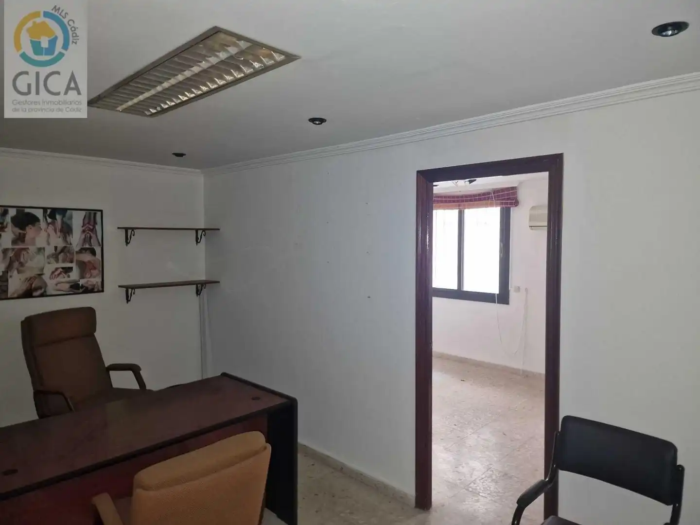 Büro mit Aufzug zur Miete in Calle Bailen