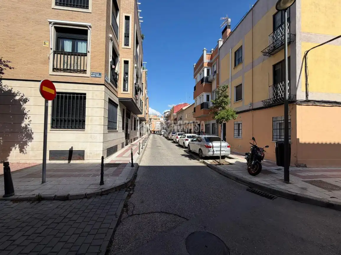 Vista exterior de Piso en venta en Getafe con Parquet