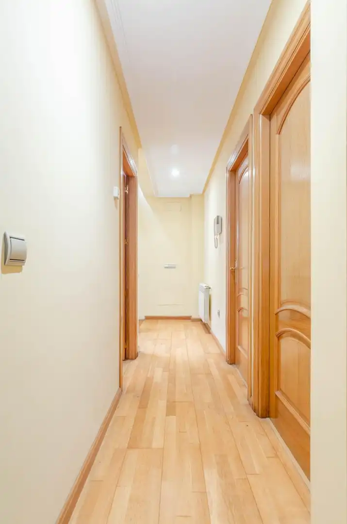 Casa o xalet en venda en Oviedo  amb Calefacció, Terrassa i Traster