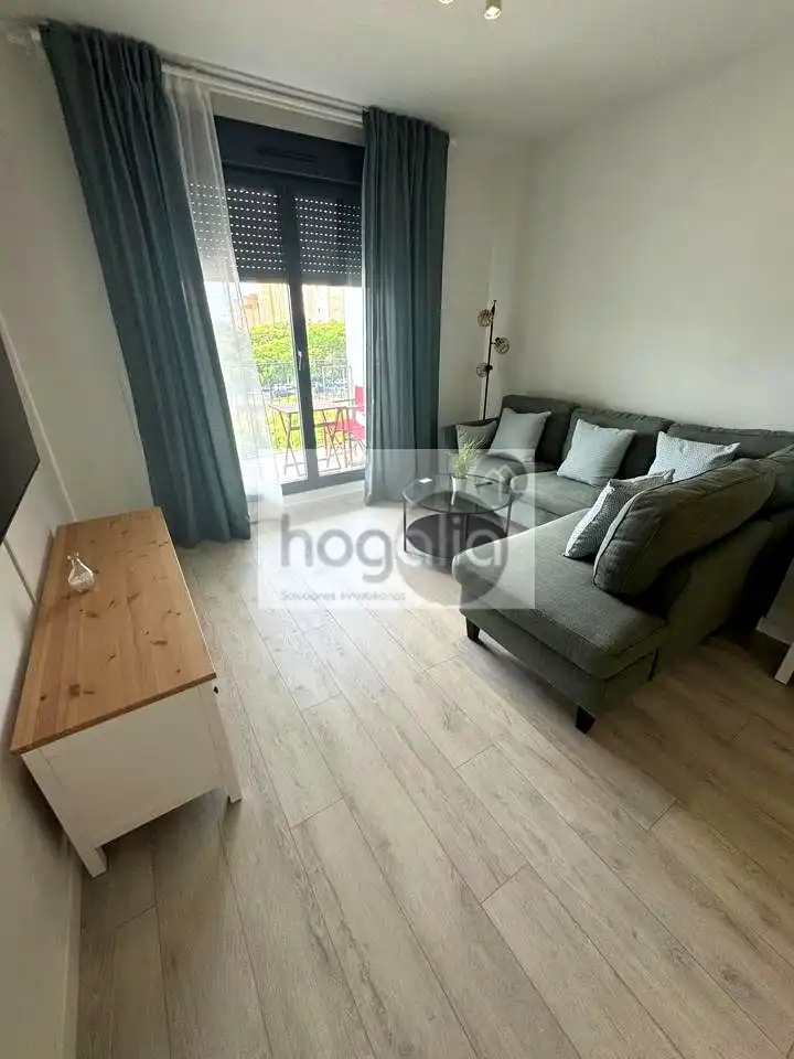 Wohnzimmer von Wohnung zur Miete in Sevilla mit Klimaanlage, Heizung und Terrasse